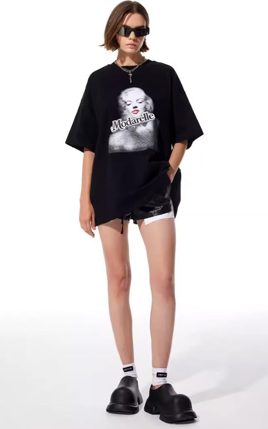 Portrait Muse Relaxed Graphic Tee